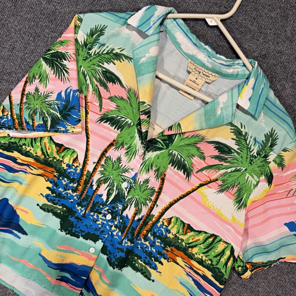 Flying Tomato Women's M Tropical Hawaiian Button-Up Collared Blouse Polyester